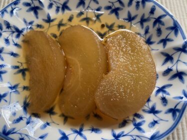 アーユルヴェーダ薬膳～カラ咳に試したい梨のコンポート